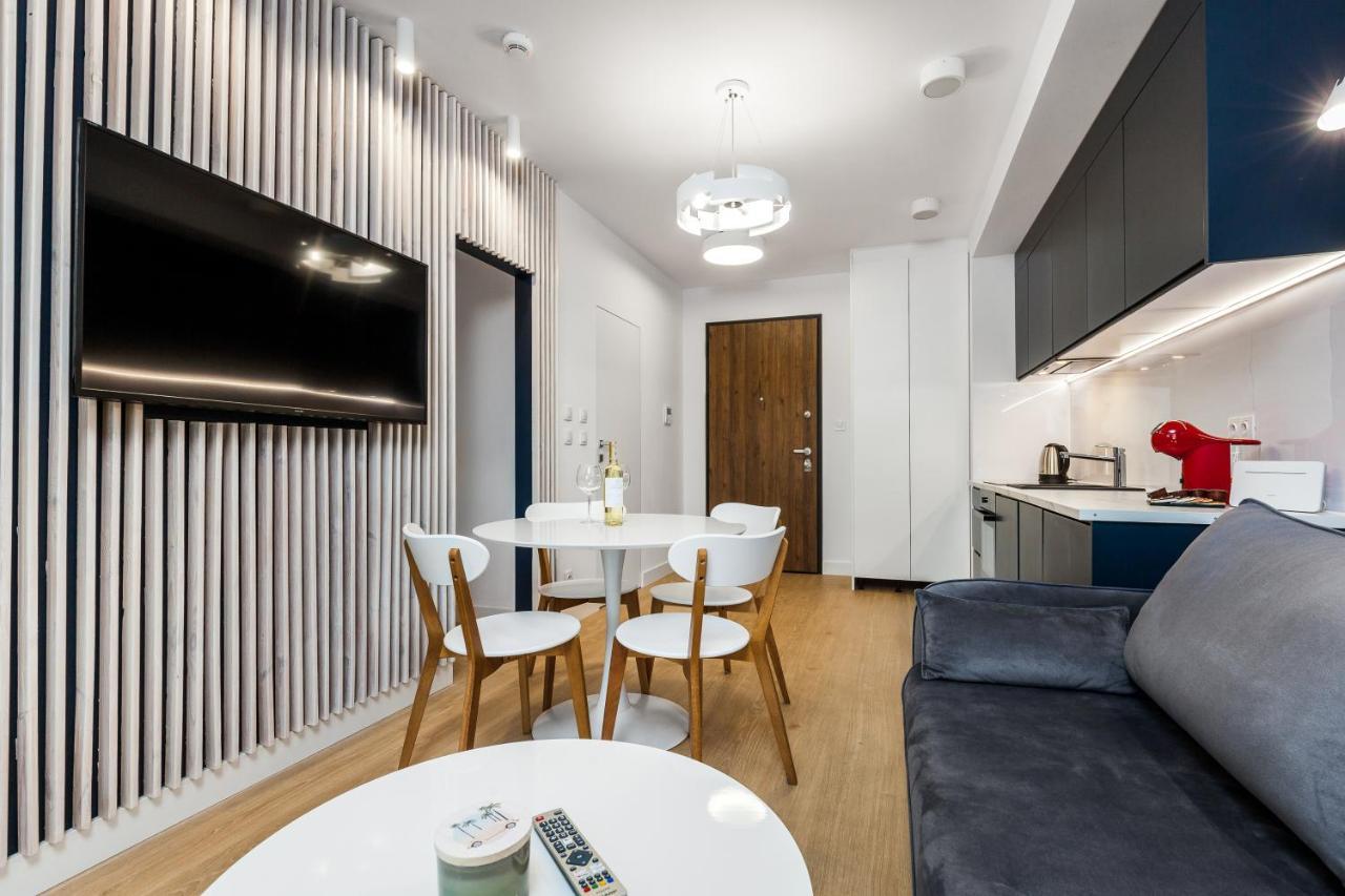 Uroczy Apartament W Centrum Starego Miasta กดัญสก์ ภายนอก รูปภาพ